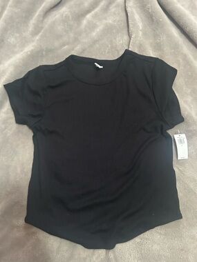Old Navy Black Short Sleeve Ribbed Crew Tee